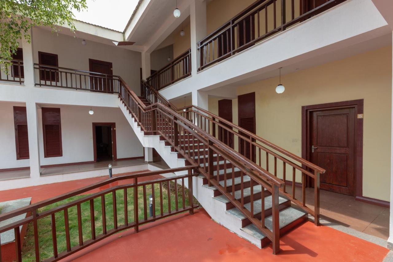 Kstdc Hotel Mayura Yagachi, Belur Belur  Exterior photo